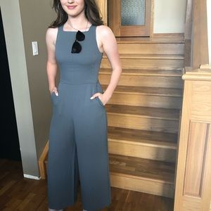 Pristine Aritzia Ecoulment Jumpsuit (Sage Green) Wilfred, Size 2 crop wide leg